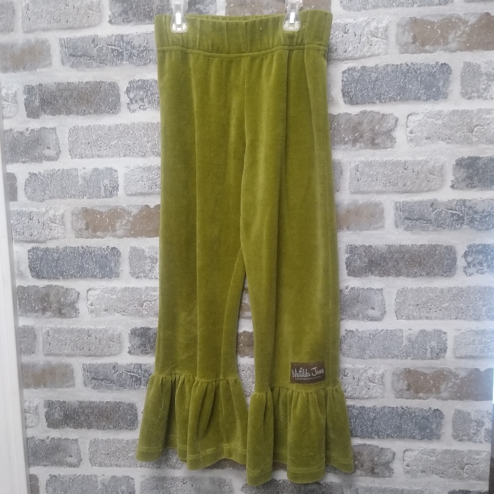 Ruffle pants